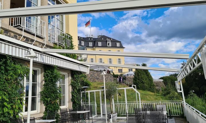 Restaurant Rheinterrassen Mit Sommerterrasse